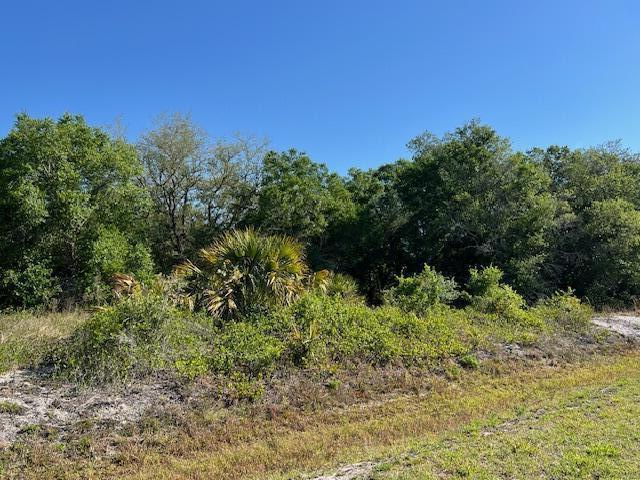  Commercial & Industrial Land Images 