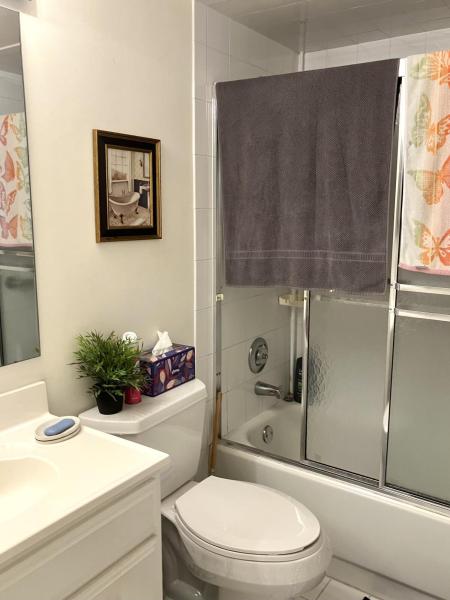  Condo & Townhome Photos