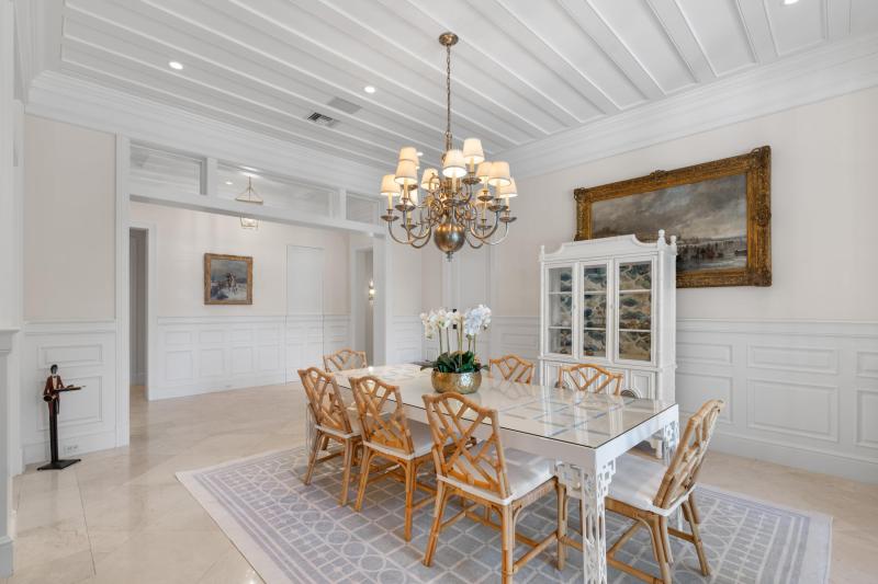  Single Family Homes Photo 12:  Hobe Sound,  FL 33455