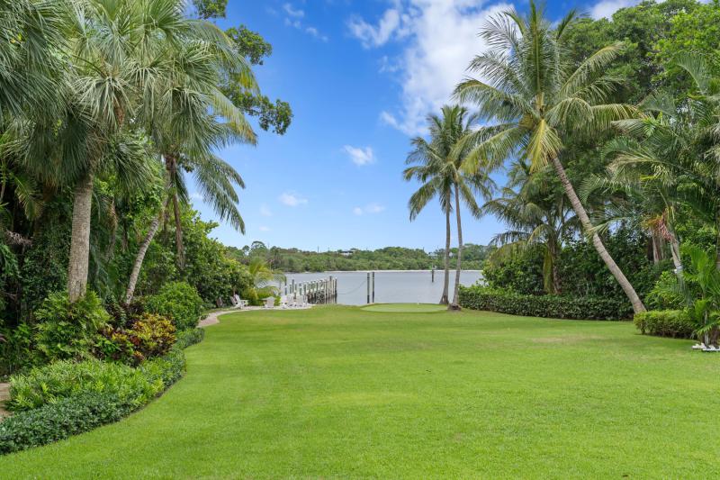  Single Family Homes Photo 27:  Hobe Sound,  FL 33455