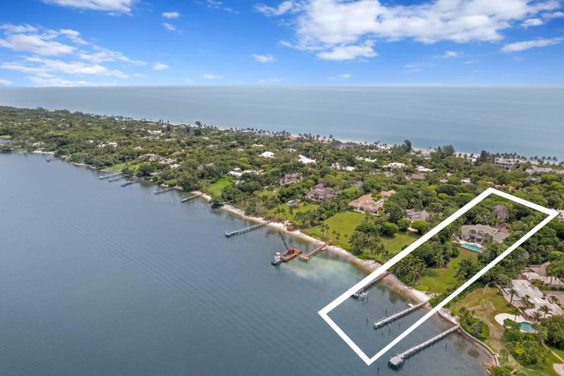 Single Family Homes Photo 33:  Hobe Sound,  FL 33455