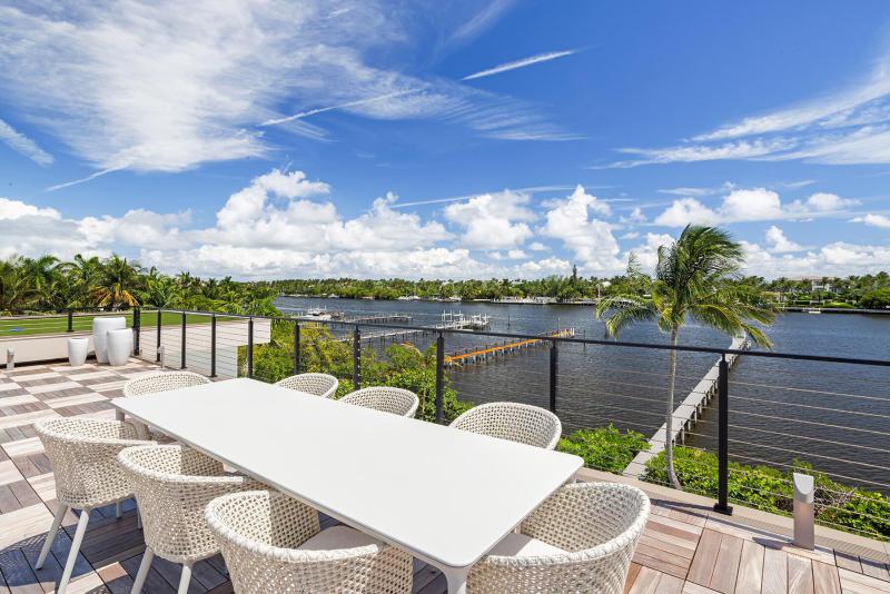  Single Family Homes Photo 32:  Lantana,  FL 33462