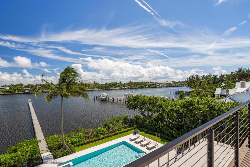  Single Family Homes Photo 33:  Lantana,  FL 33462