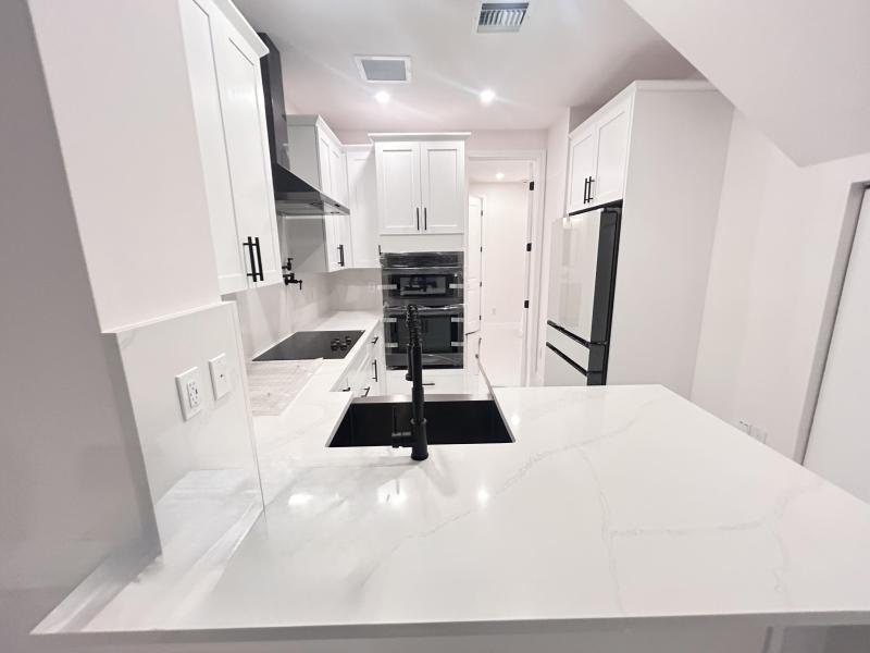  Condo & Townhome Photos
