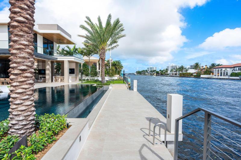  Single Family Homes Photo 28:  Boca Raton,  FL 33432