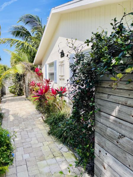 Duplex, Triplex and Fourplex Images