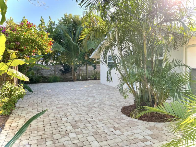 Duplex, Triplex and Fourplex Images