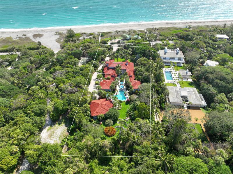  Single Family Homes Photo 2:  Jupiter Island,  FL 33455