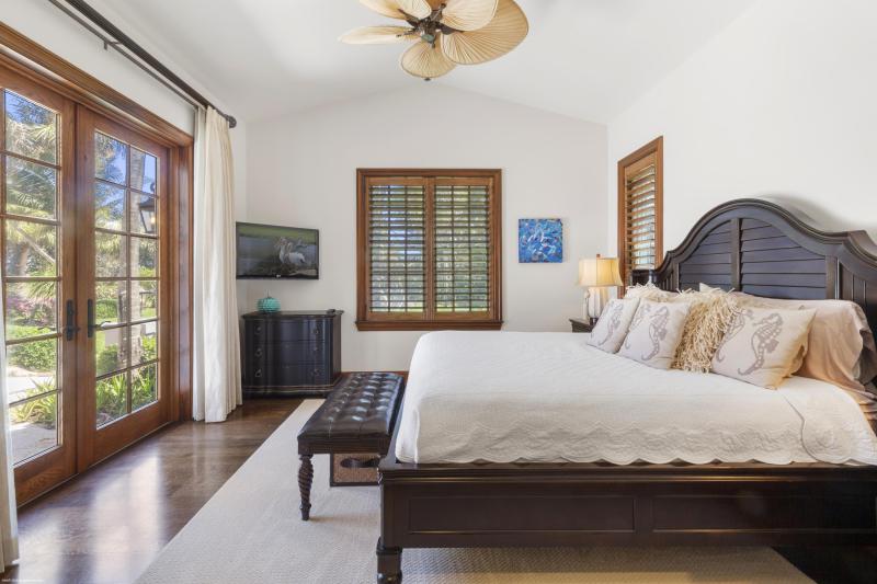  Single Family Homes Photo 23:  Jupiter Island,  FL 33455
