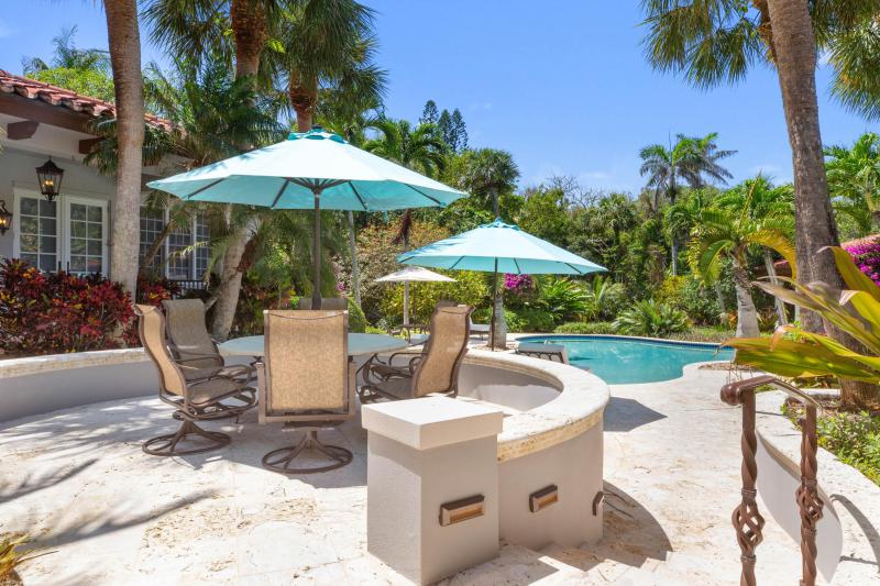  Single Family Homes Photo 39:  Jupiter Island,  FL 33455