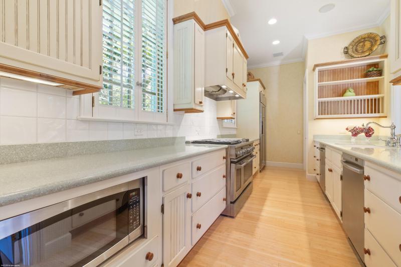  Single Family Homes Photo 47:  Jupiter Island,  FL 33455