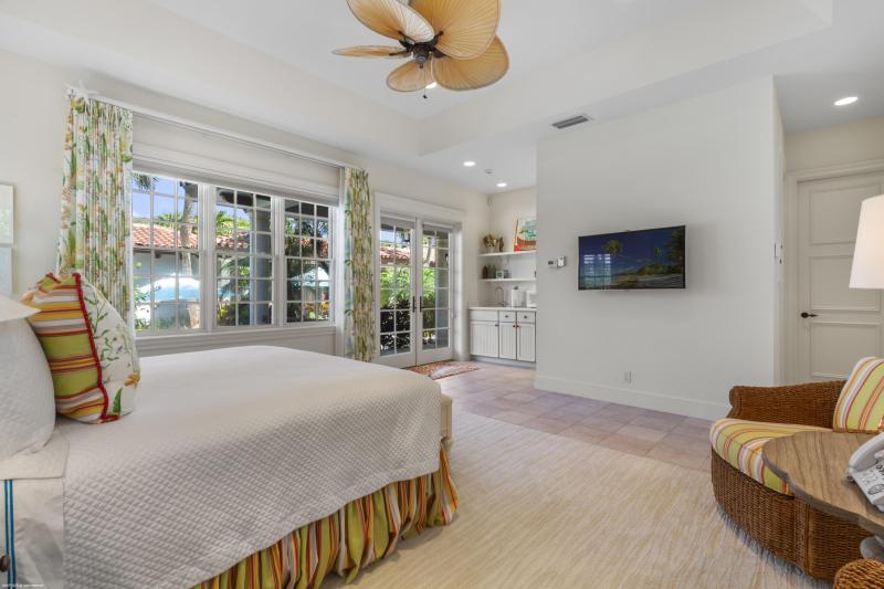  Single Family Homes Photo 50:  Jupiter Island,  FL 33455