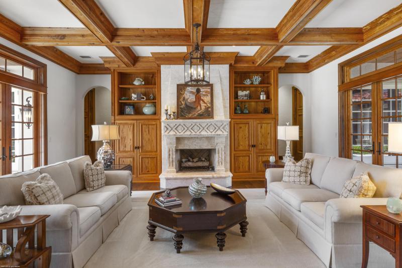  Single Family Homes Photo 9:  Jupiter Island,  FL 33455