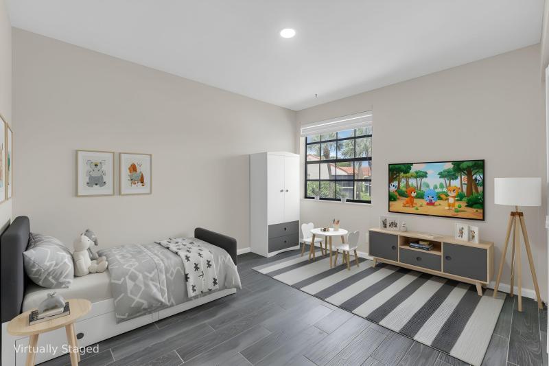  Condo & Townhome Photos