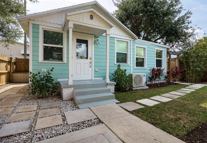 Duplex, Triplex and Fourplex Images