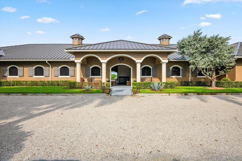  Single Family Homes Photo 2:  Wellington,  FL 33414
