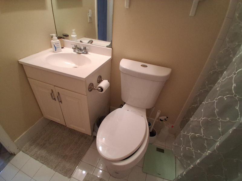  Condo & Townhome Photos