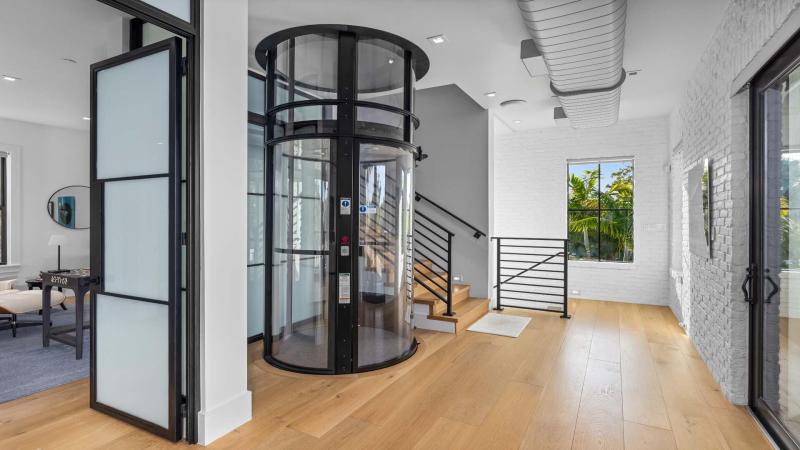  Single Family Homes Photo 6:  Delray Beach,  FL 33444