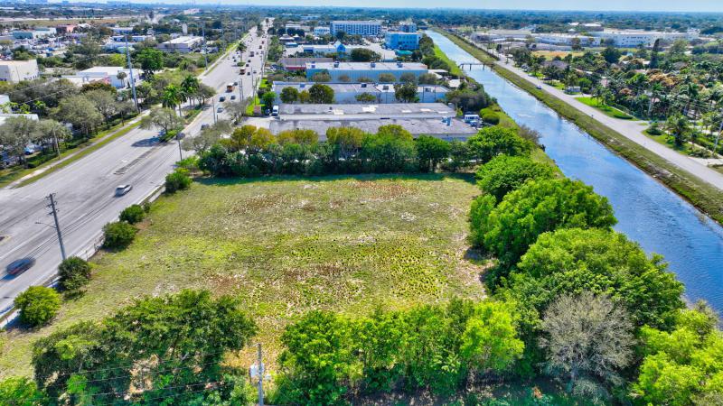  Commercial & Industrial Land Images 
