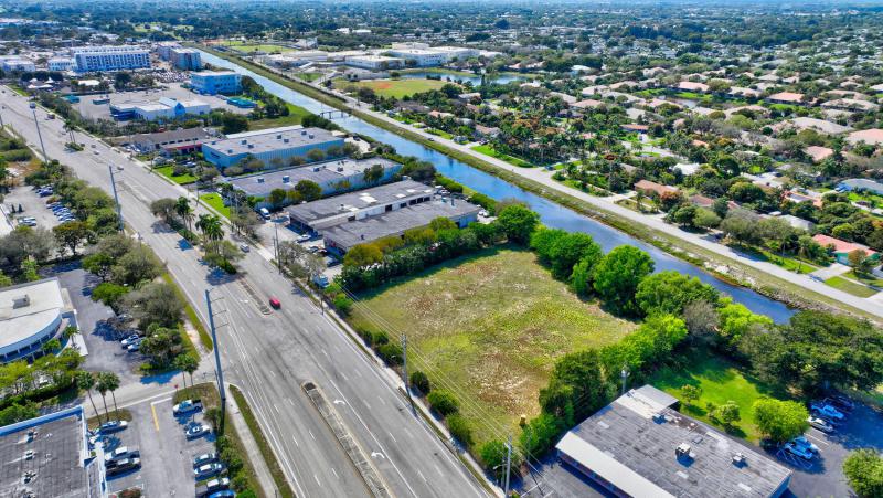  Commercial & Industrial Land Images 