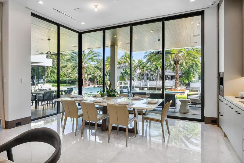  Single Family Homes Photo 13:  Boca Raton,  FL 33432