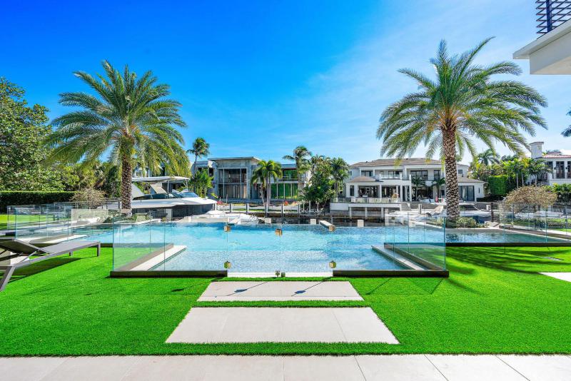  Single Family Homes Photo 17:  Boca Raton,  FL 33432