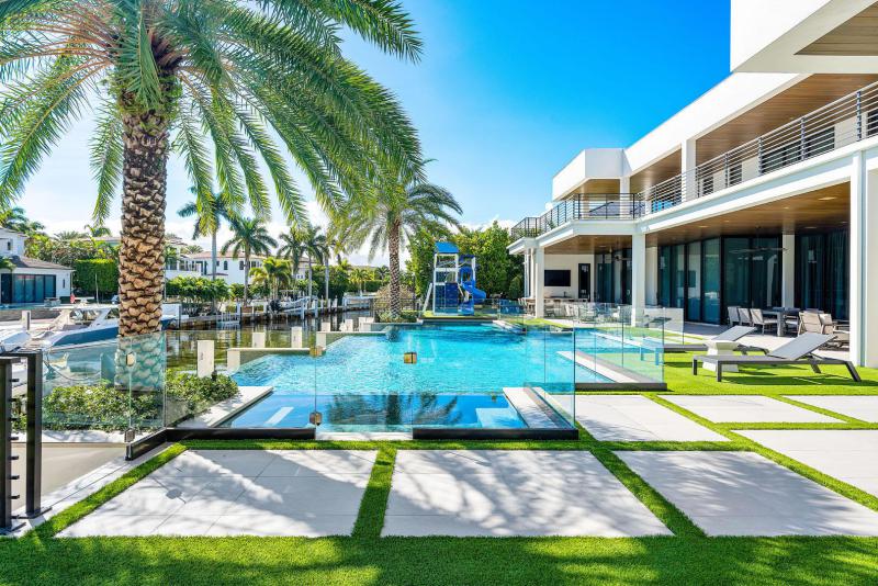  Single Family Homes Photo 18:  Boca Raton,  FL 33432