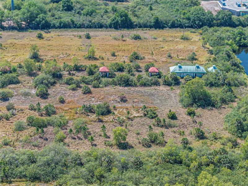  Commercial & Industrial Land Images 