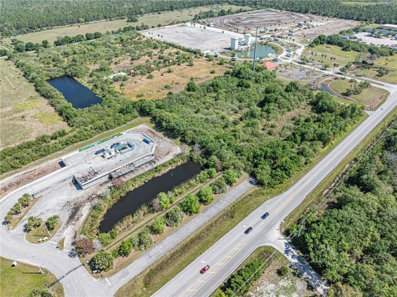  Commercial & Industrial Land Images 