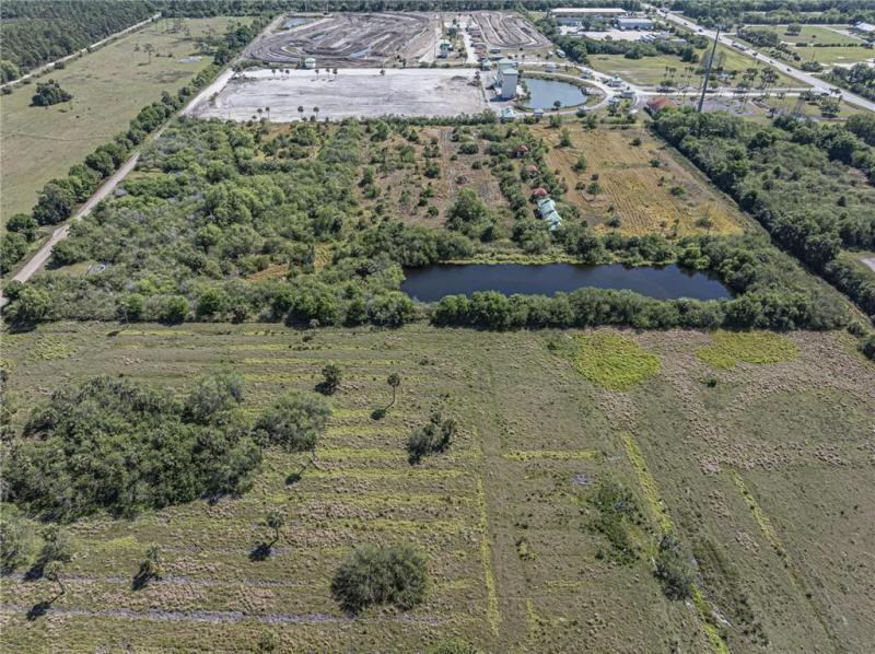  Commercial & Industrial Land Images 
