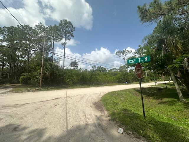  Commercial & Industrial Land Images 