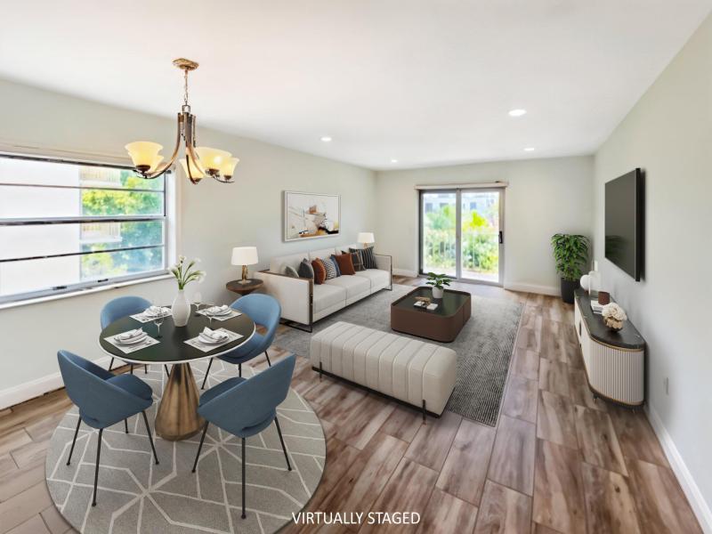  Condo & Townhome Photos