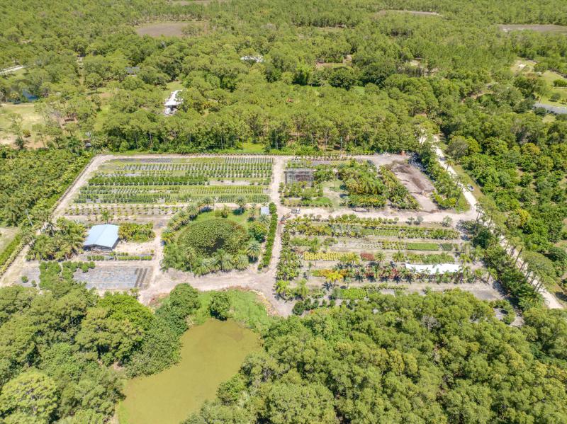  Commercial & Industrial Land Images 