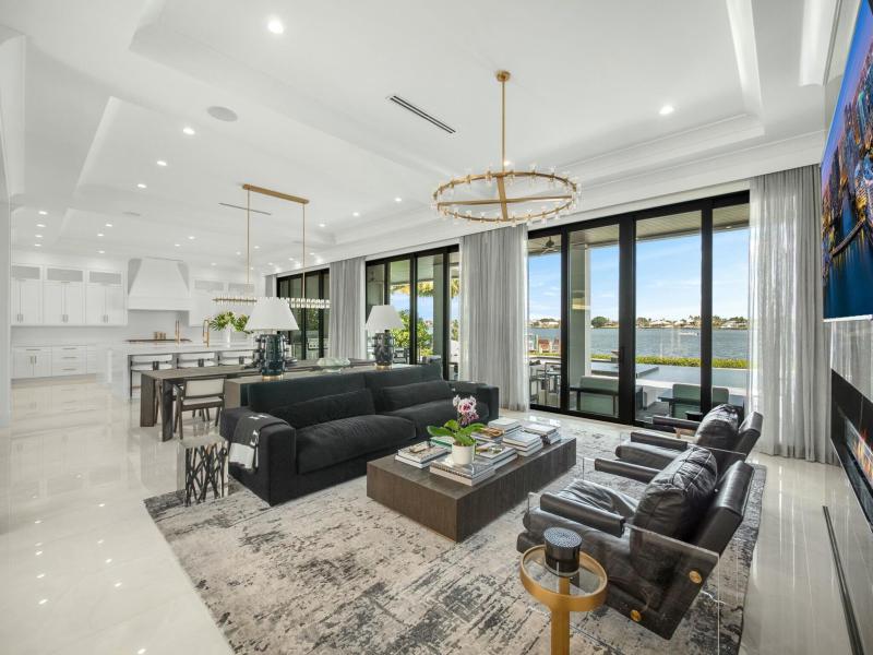  Single Family Homes Photo 3:  Jupiter,  FL 33458