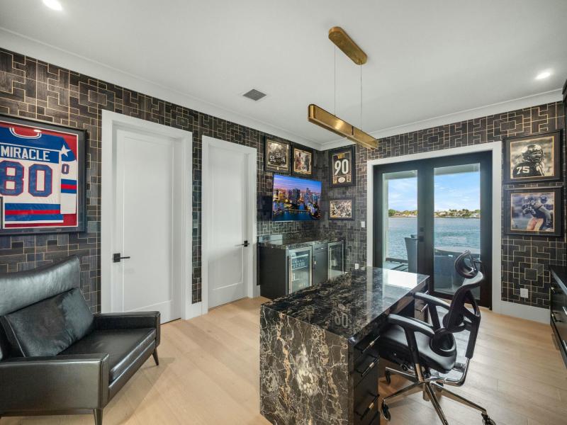  Single Family Homes Photo 69:  Jupiter,  FL 33458