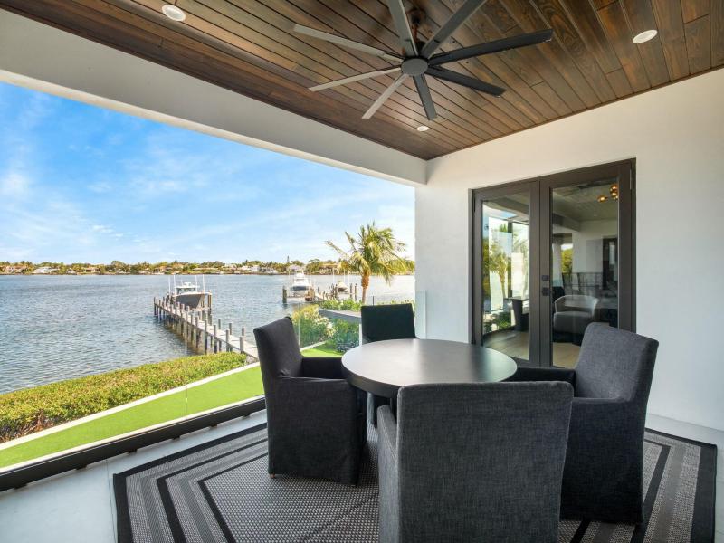  Single Family Homes Photo 72:  Jupiter,  FL 33458