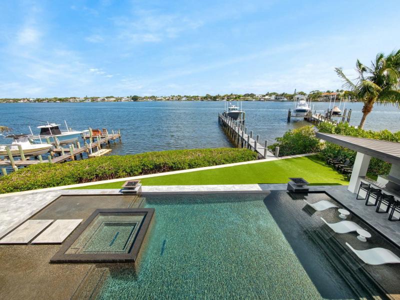  Single Family Homes Photo 89:  Jupiter,  FL 33458