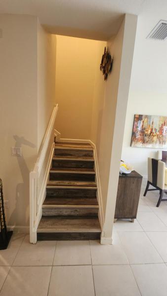  Condo & Townhome Photos