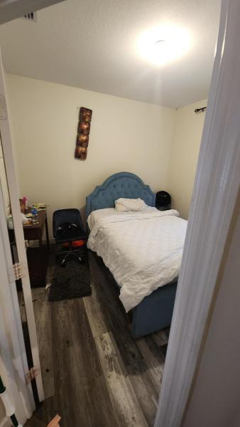  Condo & Townhome Photos