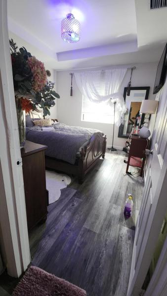  Condo & Townhome Photos
