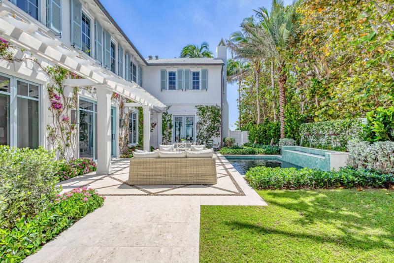  Single Family Homes Photo 22:  Palm Beach,  FL 33480