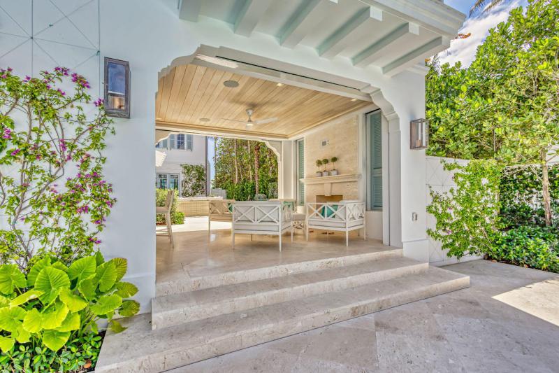  Single Family Homes Photo 47:  Palm Beach,  FL 33480