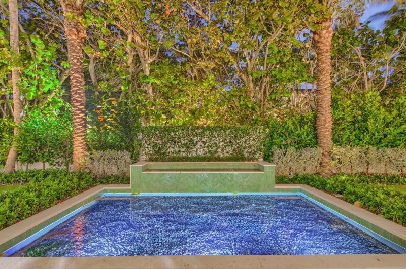  Single Family Homes Photo 79:  Palm Beach,  FL 33480