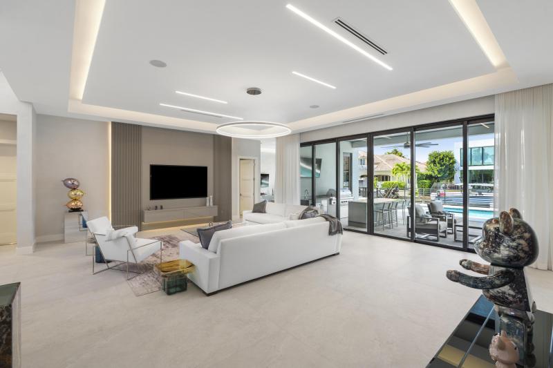  Single Family Homes Photo 17:  Boca Raton,  FL 33432