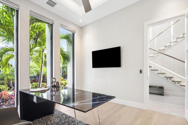  Single Family Homes Photo 37:  Boca Raton,  FL 33432