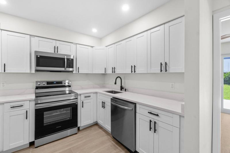 Duplex, Triplex and Fourplex Images