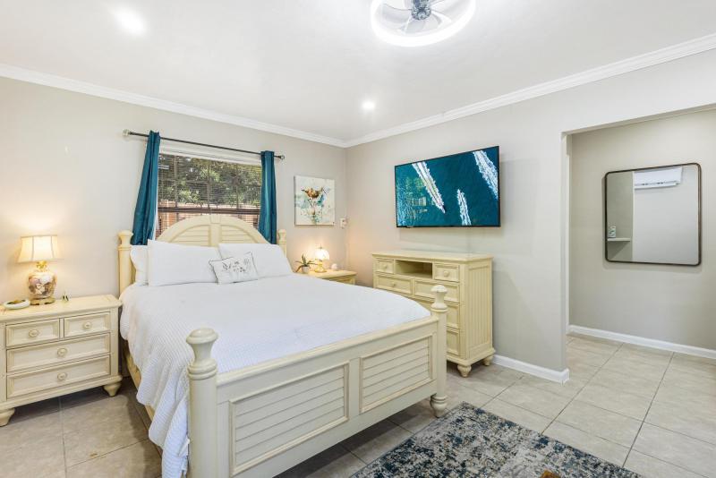 Duplex, Triplex and Fourplex Images