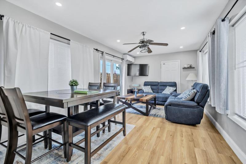 Duplex, Triplex and Fourplex Images