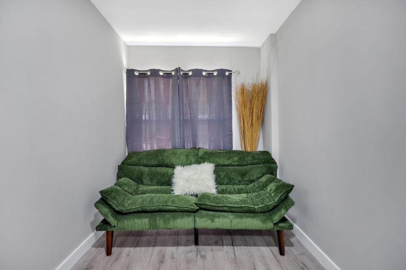 Duplex, Triplex and Fourplex Images