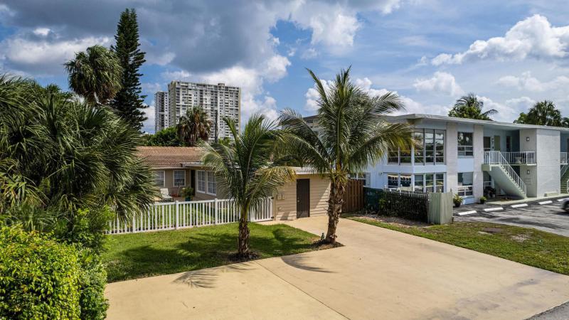 Duplex, Triplex and Fourplex Images